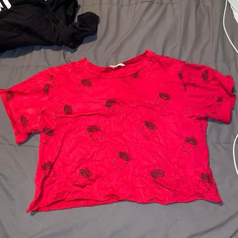Cropped Fry Shirt